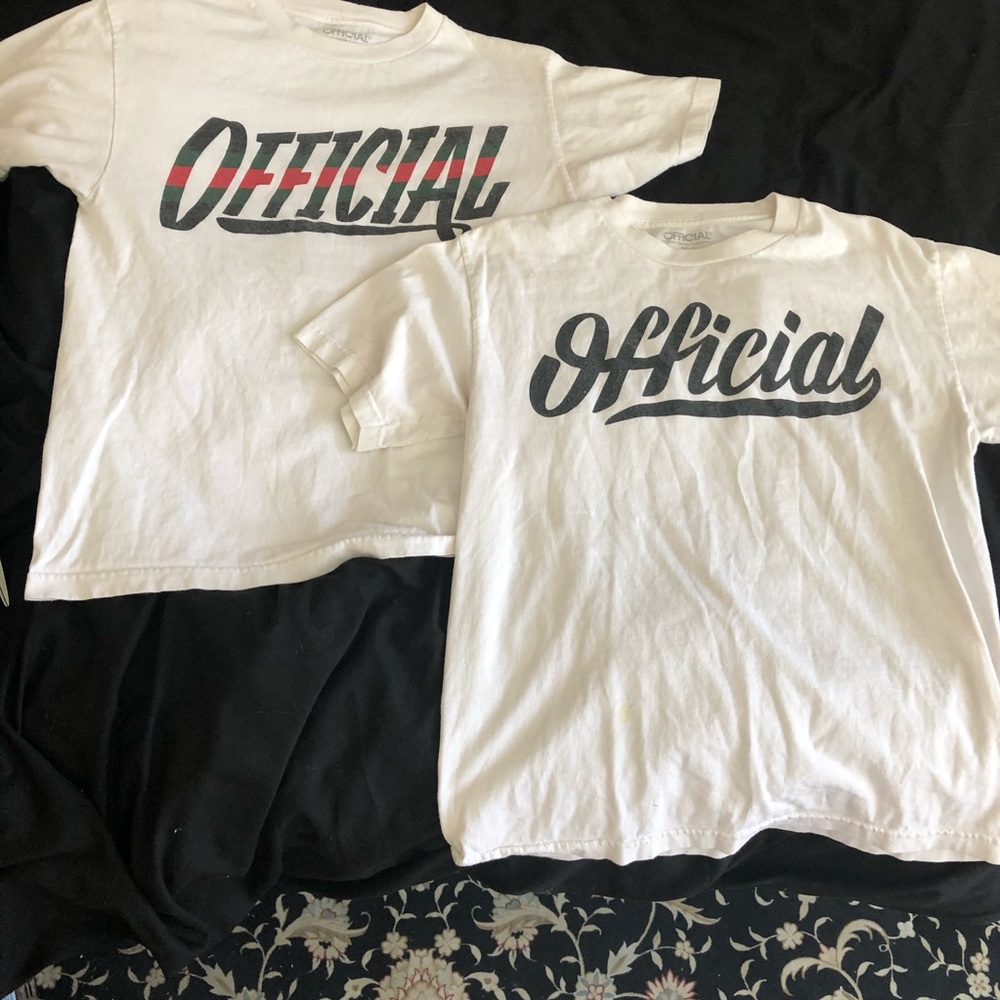 Bundle of two official streetwear unisex shirts